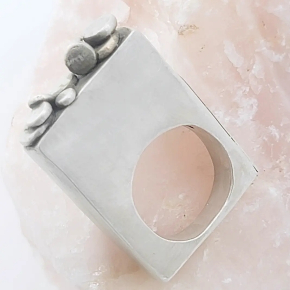 ABSTRACT HOLLOW RING HANDMADE IN STERLING SILVER METAL SIZE 8